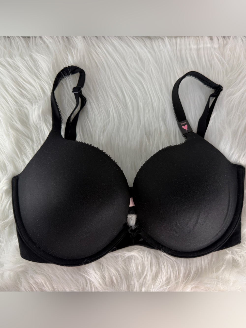 Victoria’s Secret Body by Victoria Push Up Bra | Black | 32DDD